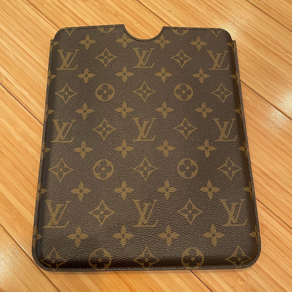 Louis Vuitton Laptop case